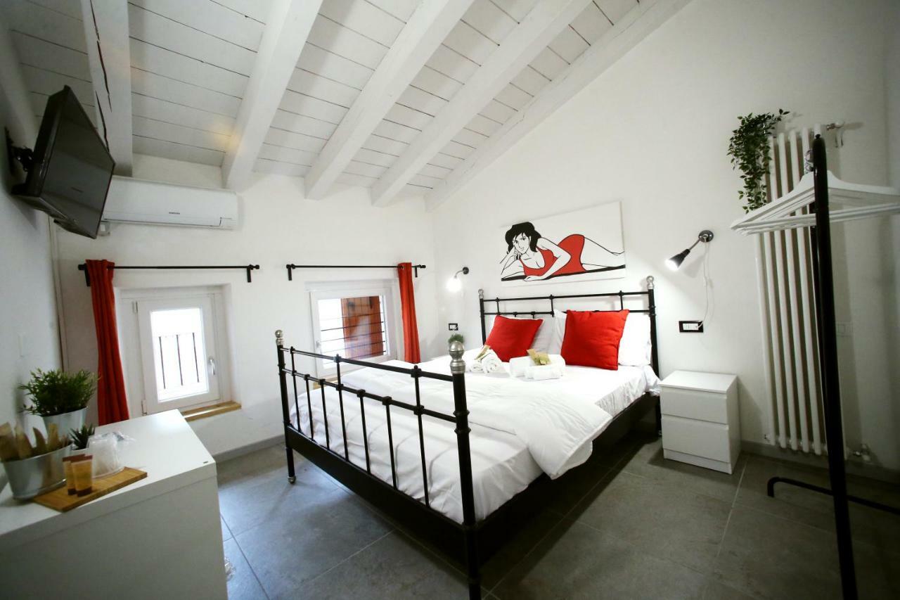 Ermi Hotel โซนา ภายนอก รูปภาพ